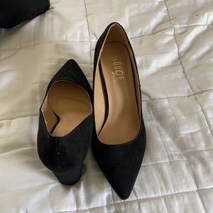 Black shoe